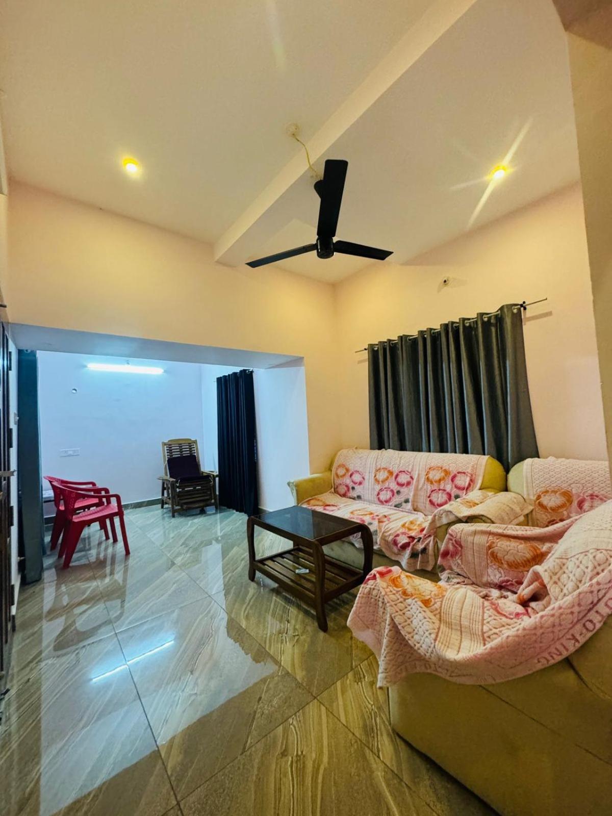 Epic Inn Villa Varkala With Kitchen Exteriör bild